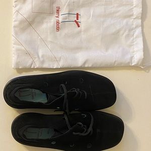 Thierry Rabotin velvet sneaker